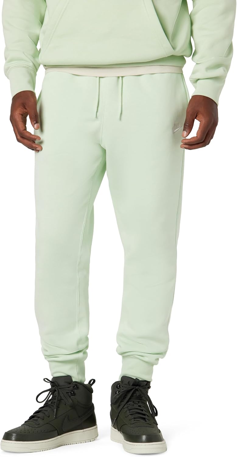 Nike Men's Club Joggers