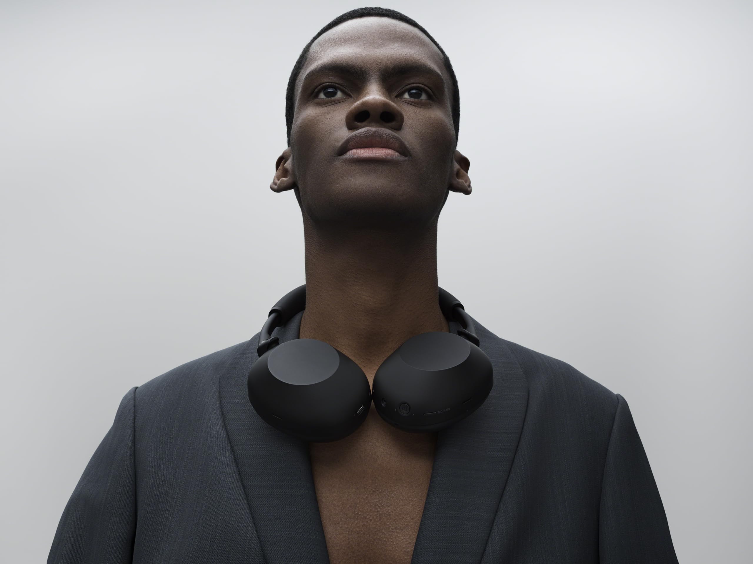 Sony WH-1000XM6 Wireless Headphones