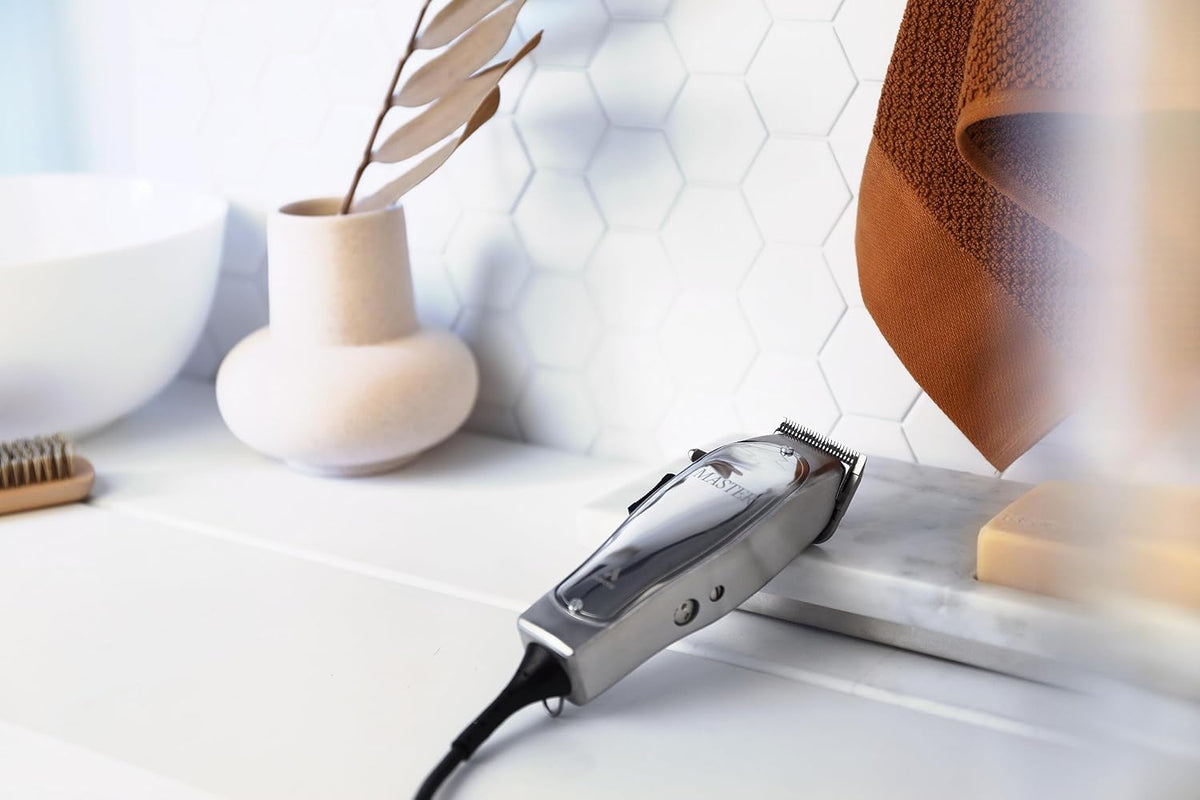 Andis Master 01815 Adjustable Blade Clipper — Silver