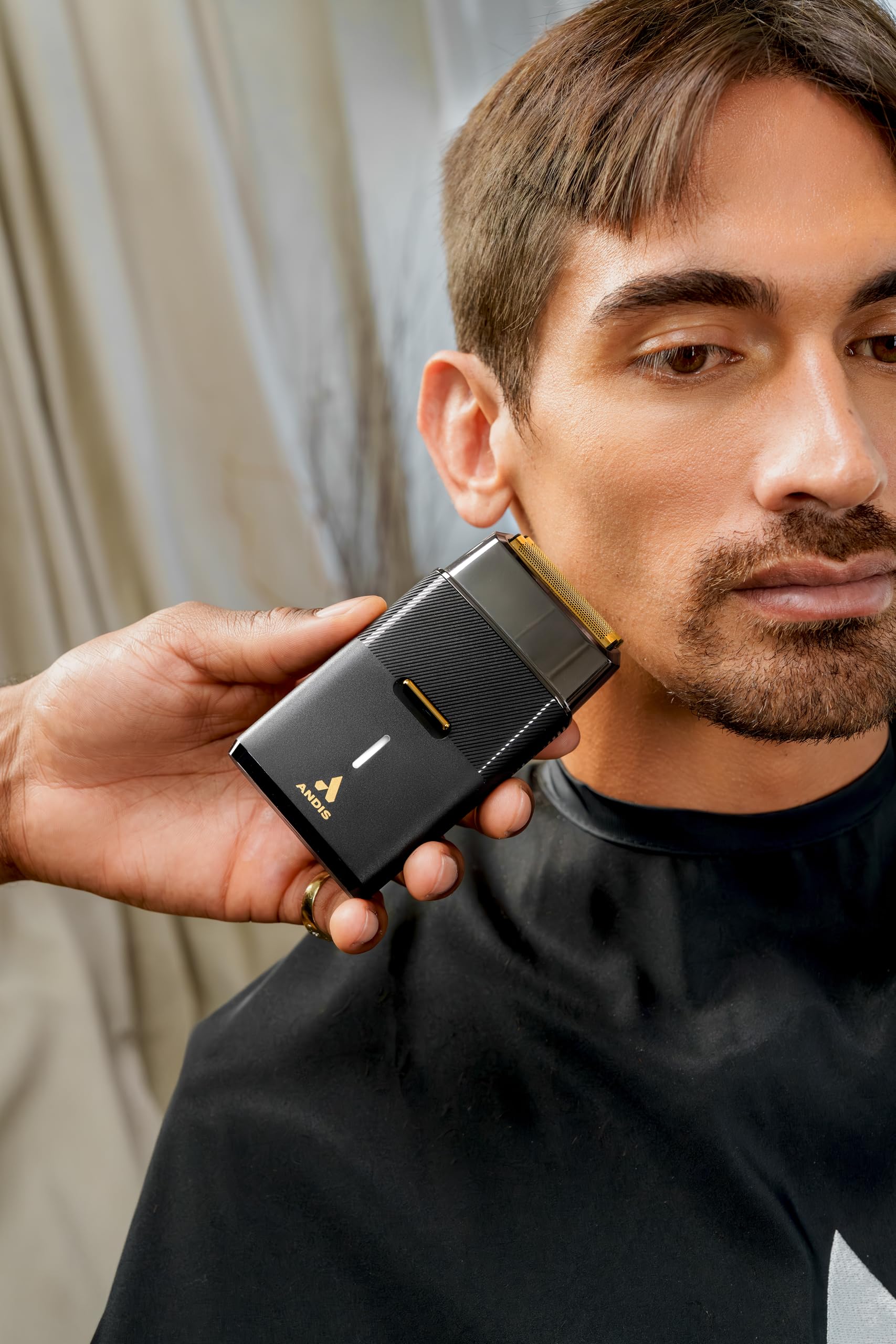 Andis 563616 Pro Foil Plus II Cordless Shaver, Black